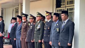 Kepala BNN Kabupaten Pidie Hadiri Upacara Peringatan Hari Kebangkitan Nasional Ke-117 Tahun 2025 bersama Seluruh Unsur Forkopimda Kepala BNN Kabupaten Pidie Hadiri Upacara Peringatan Hari Kebangkitan Nasional Ke-117 Tahun 2025 bersama Seluruh Unsur Forkopimda